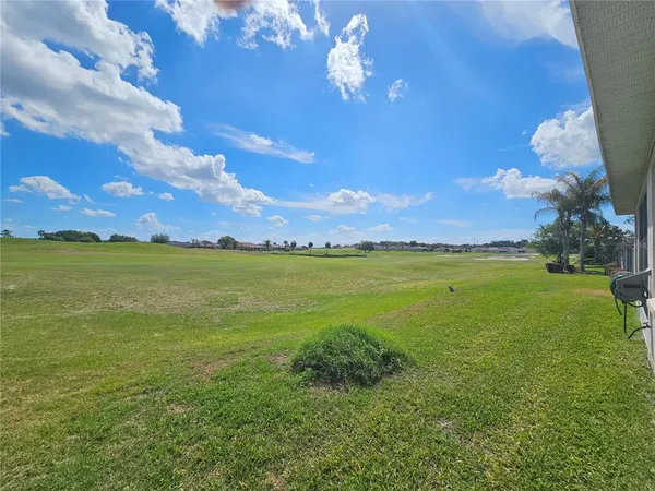 $2,300 | 17817 Southeast 115th Court, Summerfield, FL 34491