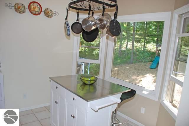 3652 Holiday Village Road Traverse City, MI 49686 - Photo 12 of 25 1732467-11.JPG