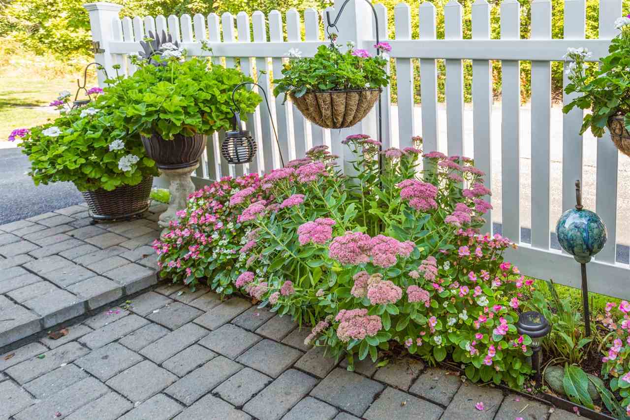 27 Elizabeth Road South Berwick, ME 03908 - Photo 5 of 34