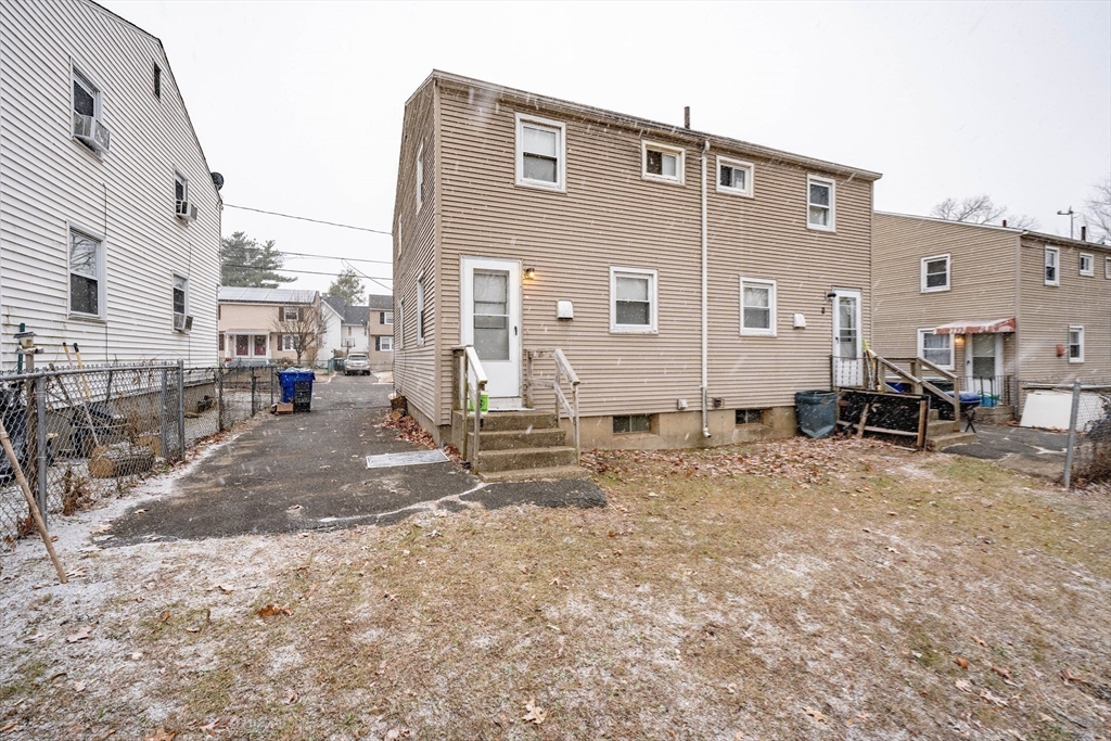 63-65 East Bay Path Terrace Springfield, MA 01109 - Photo 19 of 20 Gallery Image 19