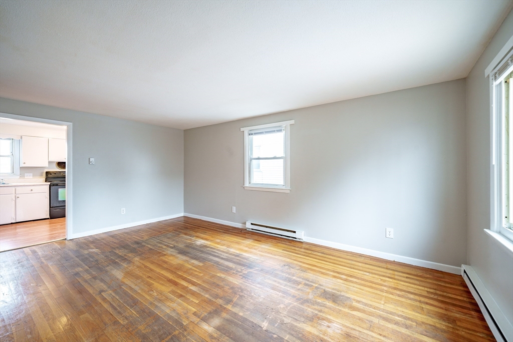 63-65 East Bay Path Terrace Springfield, MA 01109 - Photo 7 of 20 Gallery Image 7