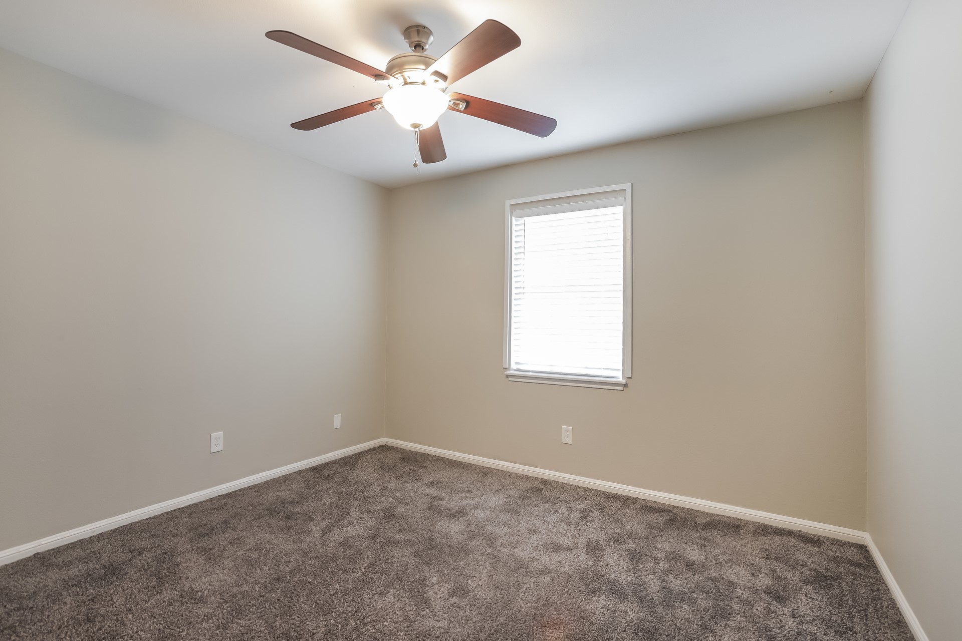 17415 Rustic Pine Trail Houston, TX 77090 - Photo 11 of 15