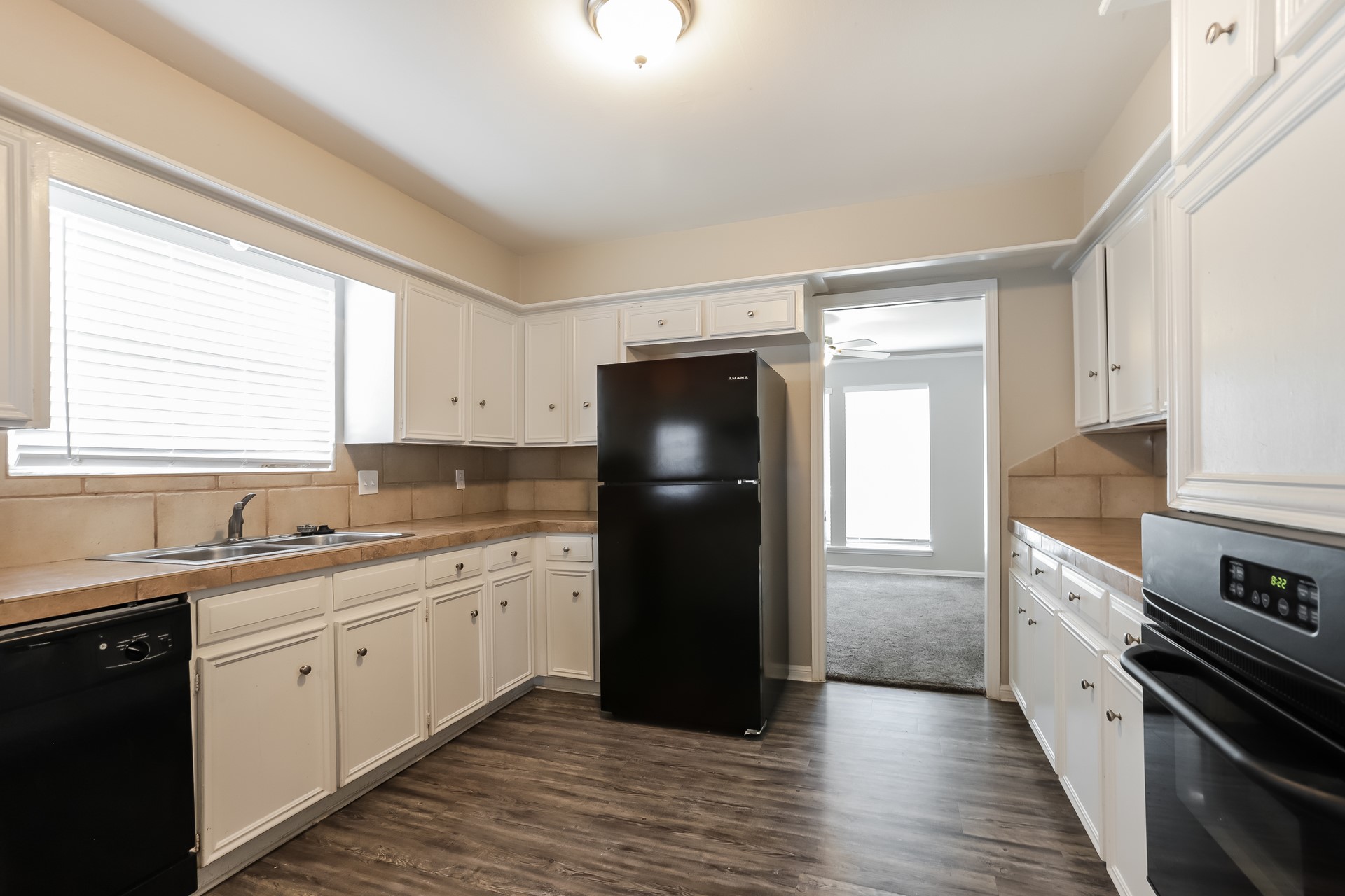 17415 Rustic Pine Trail Houston, TX 77090 - Photo 6 of 15