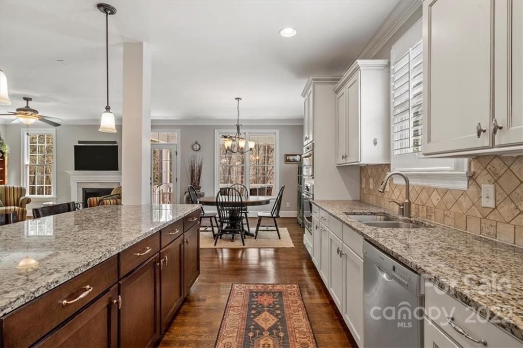 771 Harvest Pointe Drive Fort Mill, SC 29708 - Photo 19 of 48 a large kitchen with granite countertop lots of counter top space
