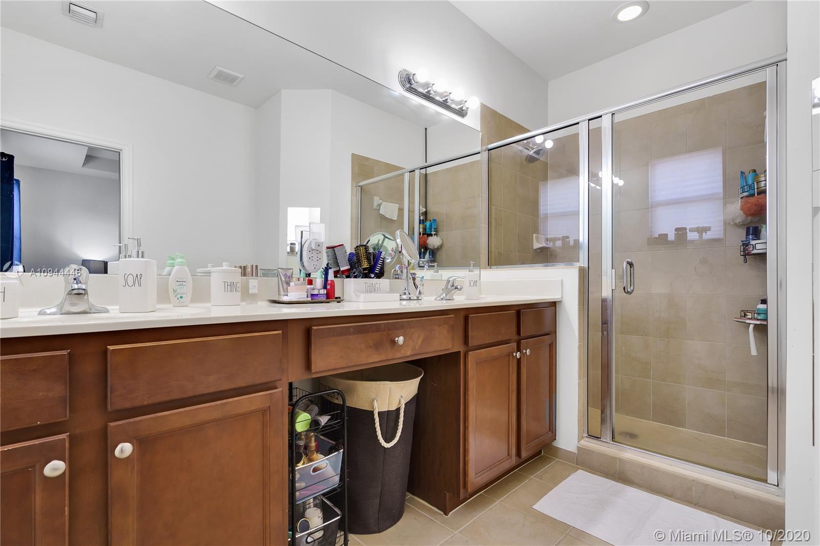 17631 Southwest 153rd Path Miami, FL 33187 - Photo 12 of 14