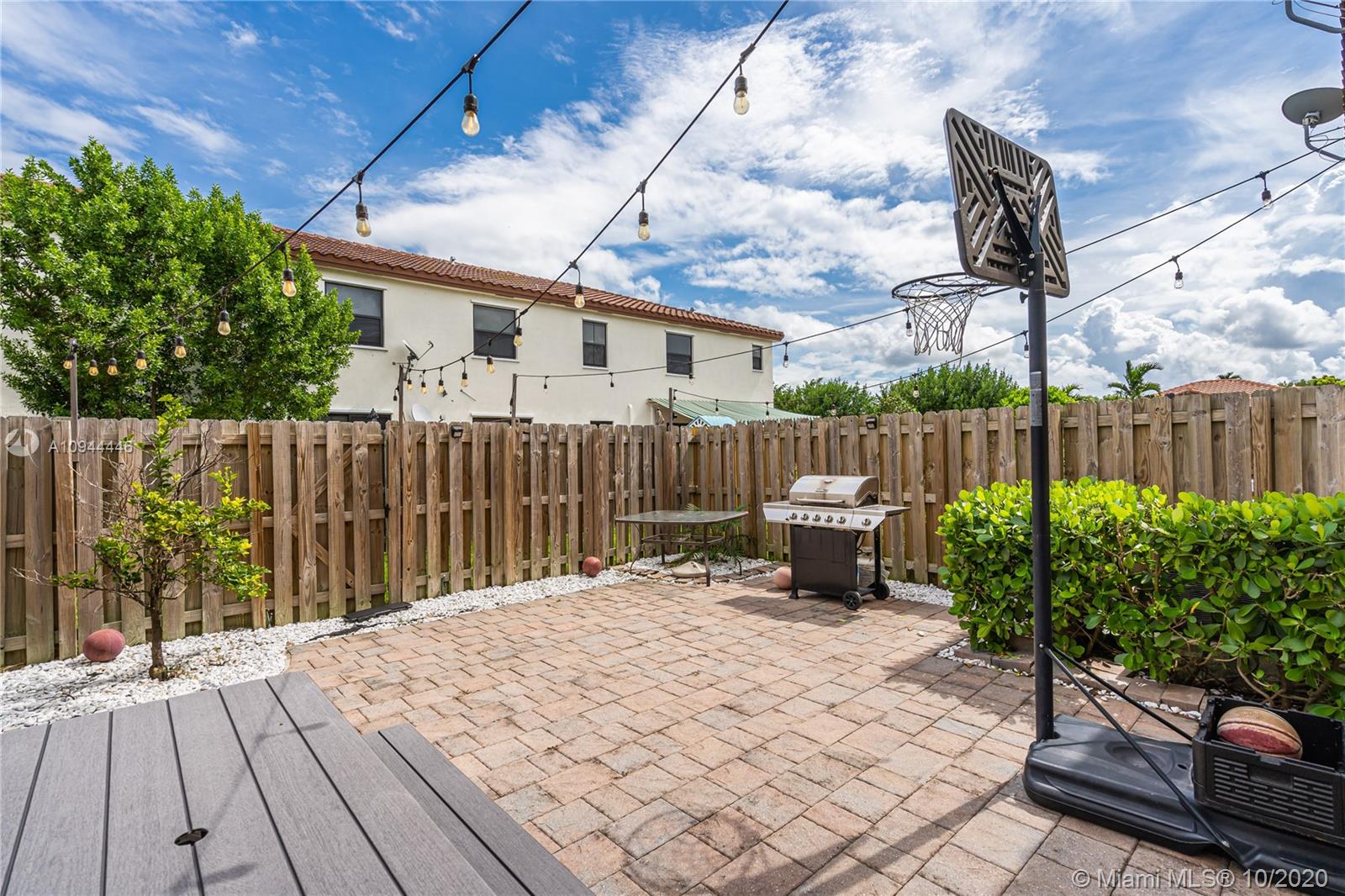 17631 Southwest 153rd Path Miami, FL 33187 - Photo 5 of 14