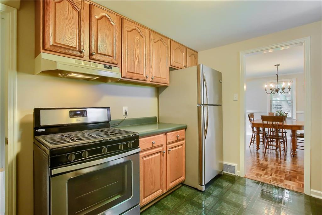 114 Virginia Road Pittsburgh, PA 15237 - Photo 4 of 25