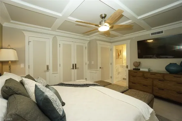 $6,500 | 480 5th Street South, Unit 102, Naples, FL 34102
