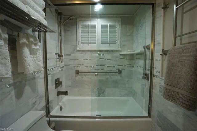 a close view of a bathtub in bathroom