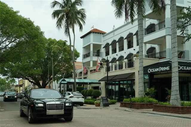a car parked in front of a building