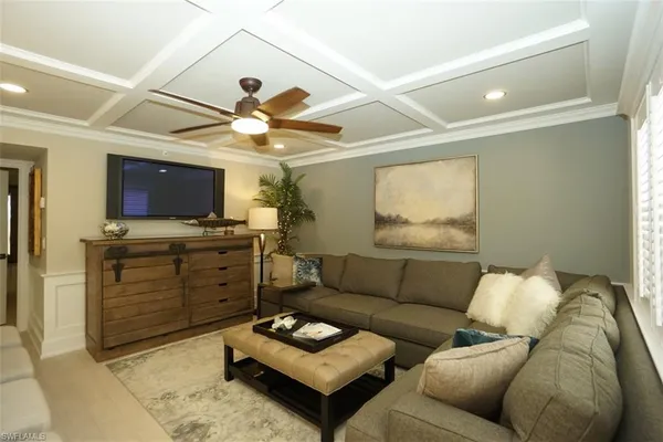 $6,500 | 480 5th Street South, Unit 102, Naples, FL 34102