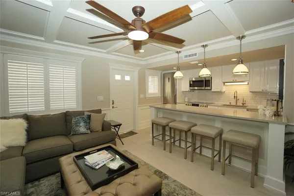$6,500 | 480 5th Street South, Unit 102, Naples, FL 34102