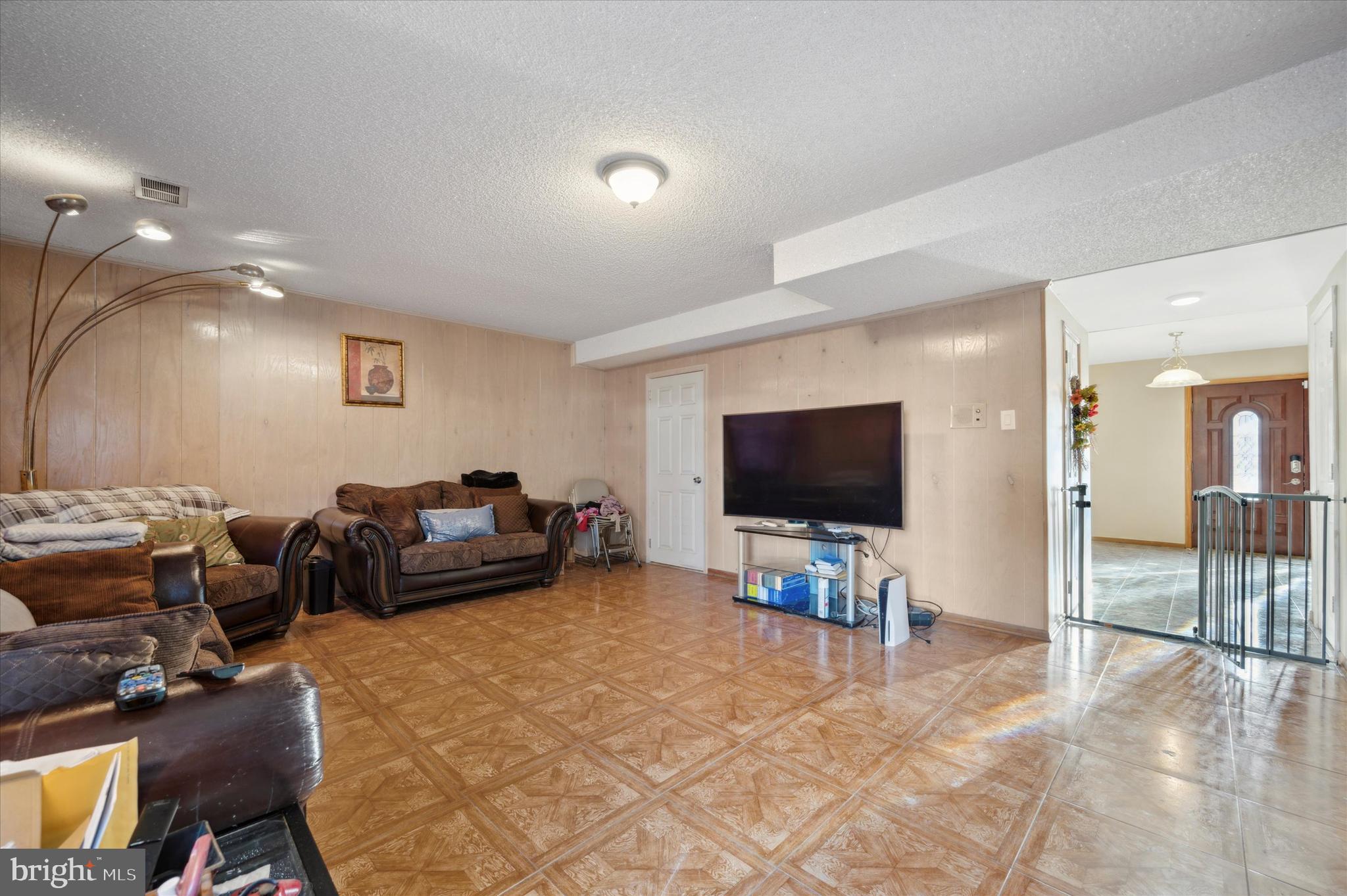 8809-11 Rising Sun Avenue Philadelphia, PA 19115 - Photo 21 of 52 Gallery Image 21