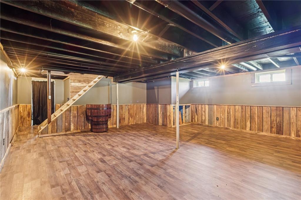 1188 East Lake Road Transfer, PA 16154 - Photo 21 of 32 a view of an empty room