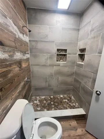 a view of a storage & utility room