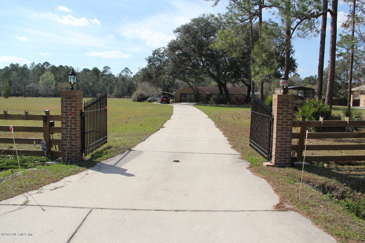 1991 Ryan Road St. Augustine, FL 32092 - Photo 3 of 39 a view of a outdoor space