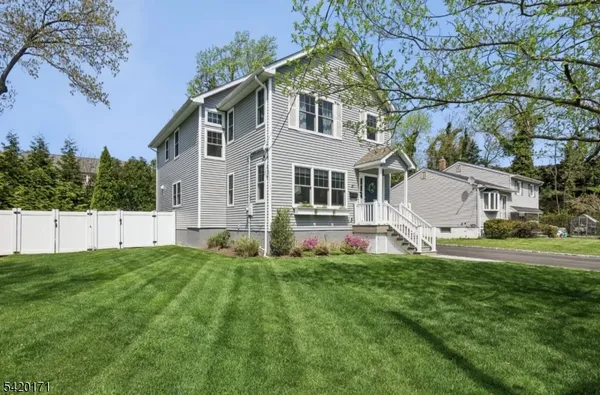 $1,099,000 | 41 Milton Avenue, Summit, NJ 07901