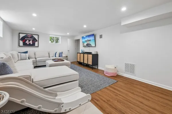 $1,099,000 | 41 Milton Avenue, Summit, NJ 07901