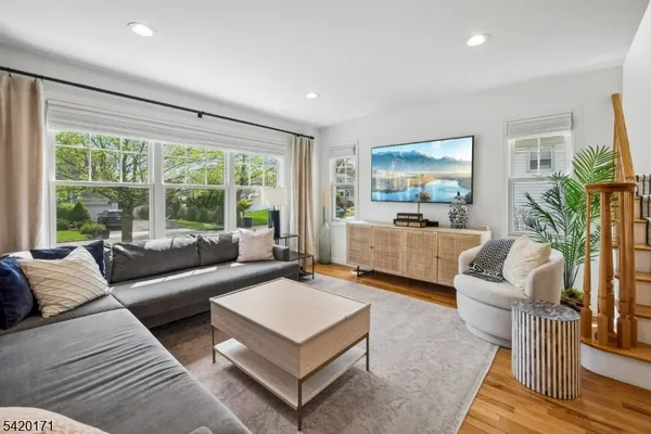 $1,099,000 | 41 Milton Avenue, Summit, NJ 07901