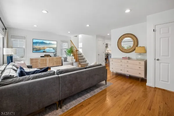 $1,099,000 | 41 Milton Avenue, Summit, NJ 07901