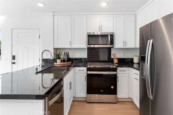 $460,990 | 1122 East Santo Antonio Drive, Colton, CA 92324