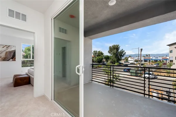 $460,990 | 1122 East Santo Antonio Drive, Colton, CA 92324