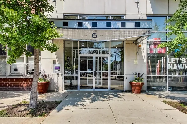 $2,850 | 6 South Laflin Street, Unit 822, Chicago, IL 60607