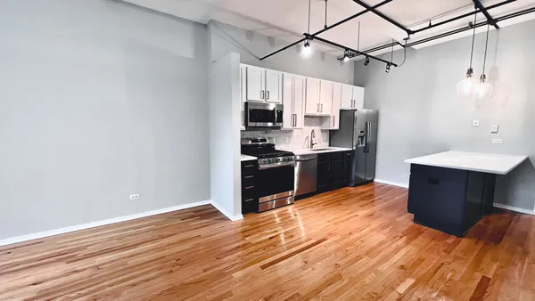 $2,850 | 6 South Laflin Street, Unit 822, Chicago, IL 60607