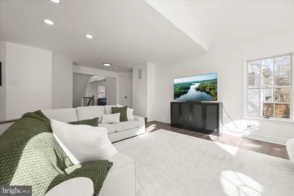 $1,059,000 | 6312 Angel Rose Court, Columbia, MD 21044