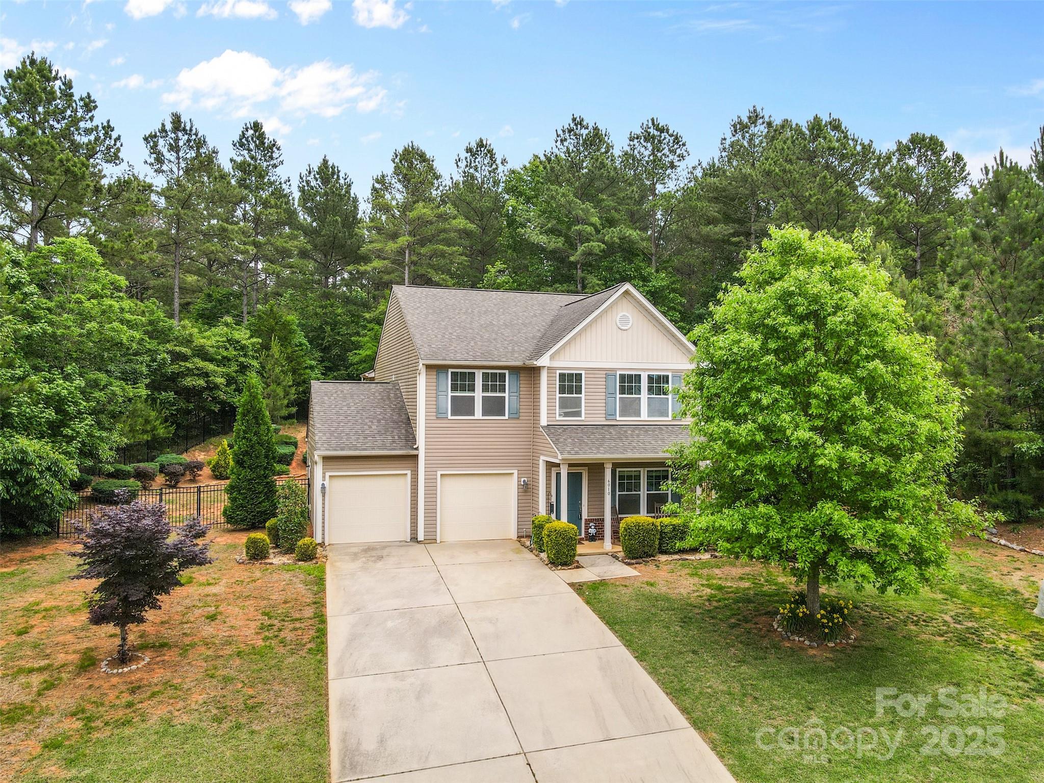 6010 Hawk View Road Waxhaw, NC 28173 - Photo 3 of 48 Gallery Image 3