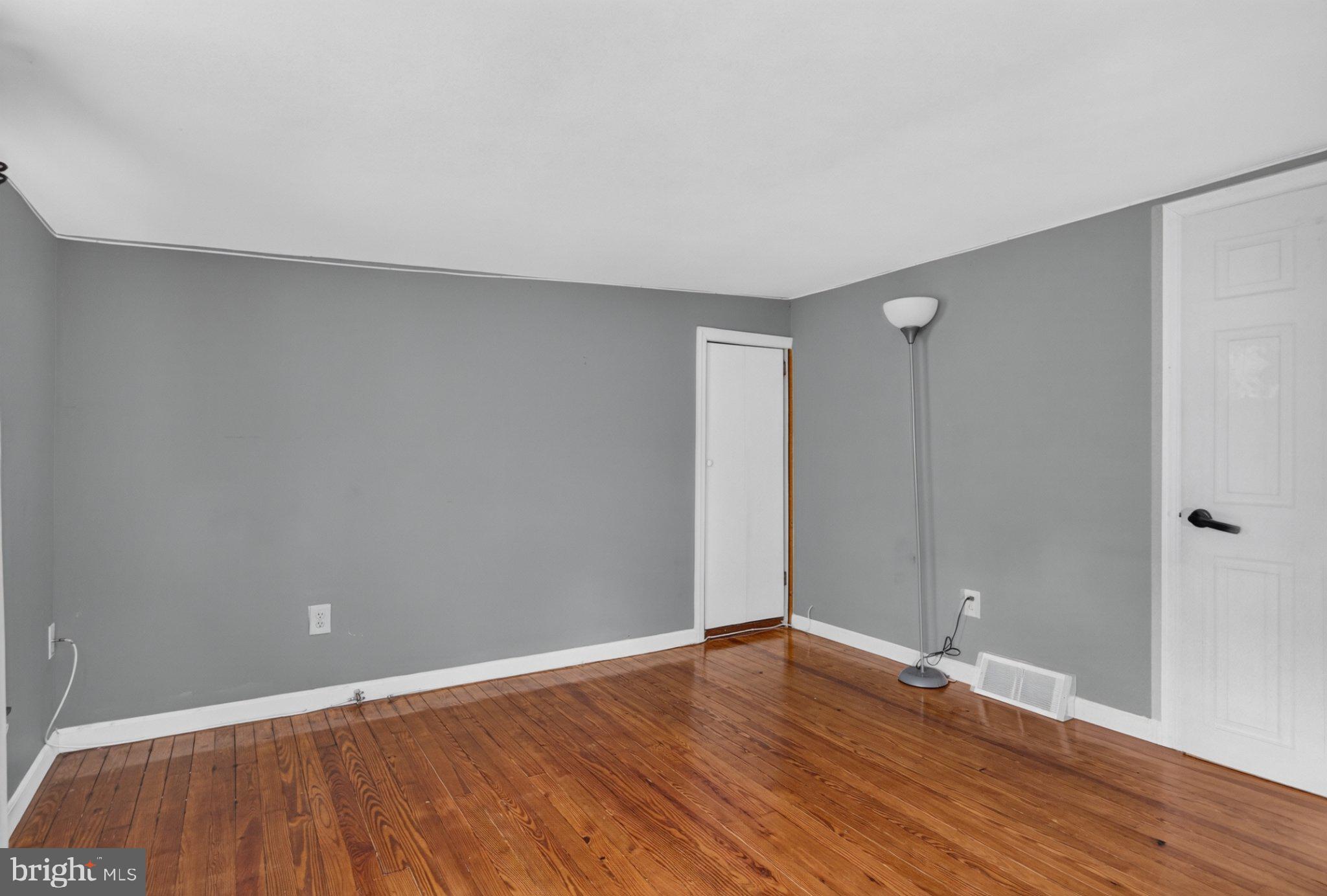 721 Almonesson Road Westville, NJ 08093 - Photo 28 of 50 Gallery Image 28