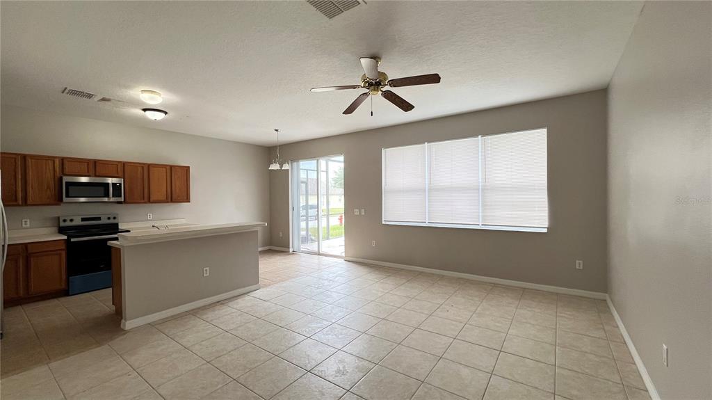 318 Sand Ridge Drive Davenport, FL 33896 - Photo 22 of 33