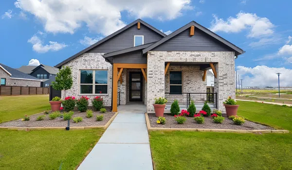 $2,800 | 3338 Verdant Lane, Richmond, TX 77406