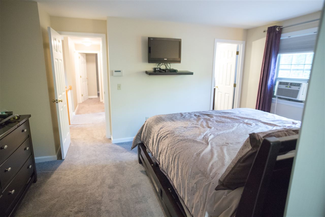 570 Ocean Road Portsmouth, NH 03801 - Photo 24 of 31 Gallery Image 24