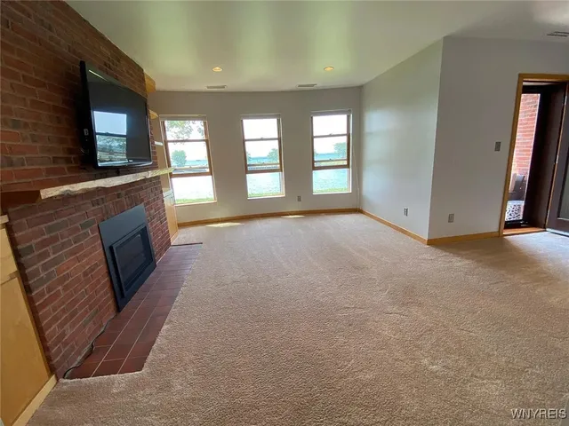 $3,550 | 84 Ojibwa Circle, Unit 16, Buffalo, NY 14202