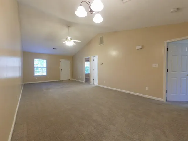 $1,465 | 579 Edgecliff Lane, Evans, GA 30809