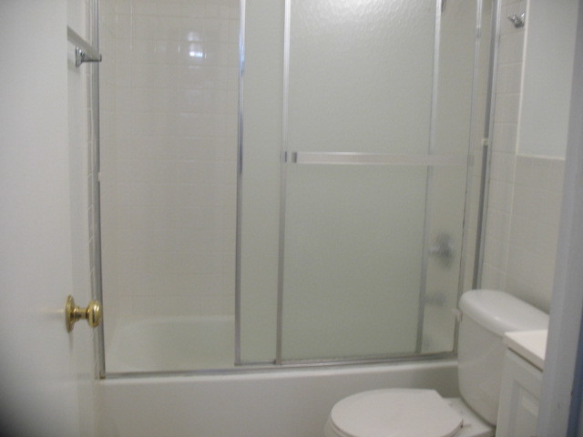 6046 West Irving Park Road, Unit 2F Chicago, IL 60634 - Photo 9 of 21