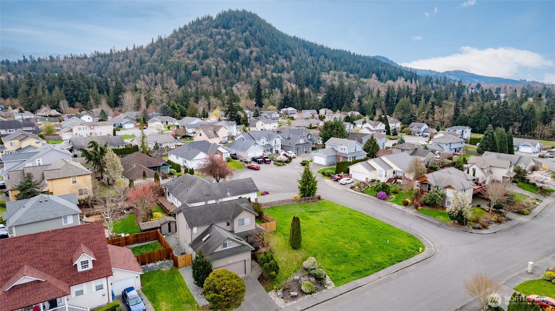 0 South 15th Street Mount Vernon, WA 98274 - Photo 1 of 10 a picture of city view