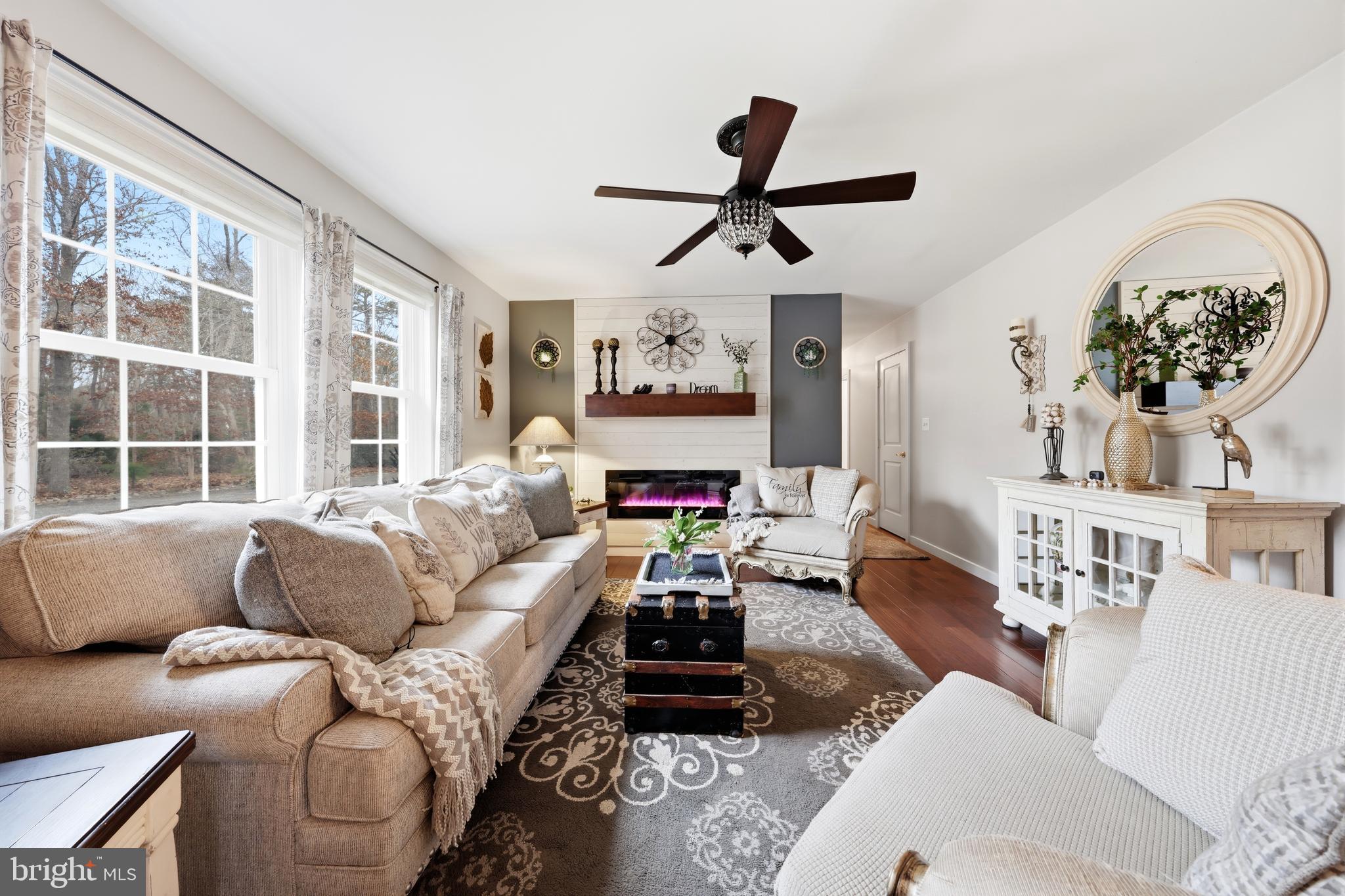 4 Prosit Lane Ocean View, NJ 08230 - Photo 7 of 29 a living room with furniture and a large window