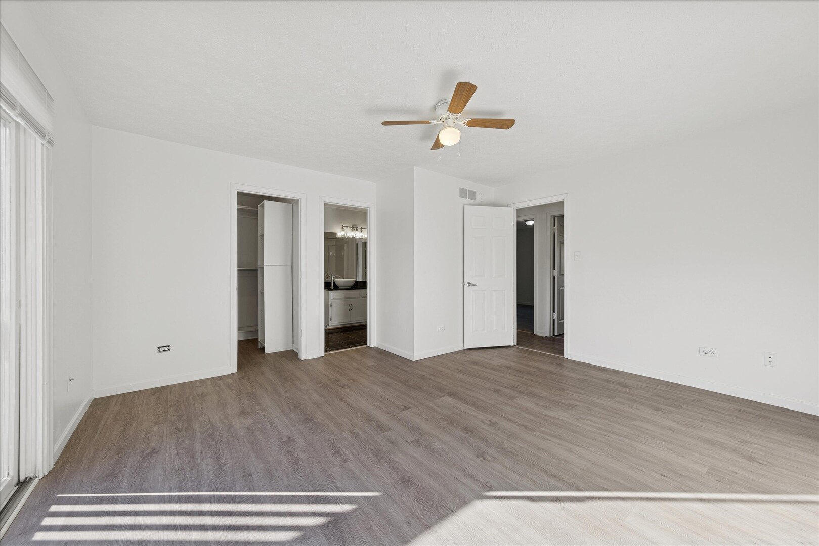 1424 Phoenix Lane Joliet, IL 60431 - Photo 24 of 34