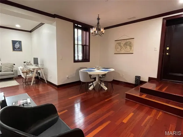 $2,495 | 4540 Lindell Boulevard, Unit 106, St. Louis, MO 63108