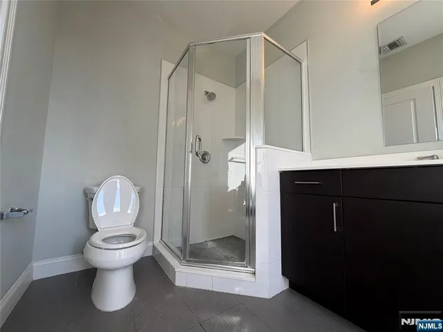 $3,545 | 2001 Hudson Terrace, Unit 501, Fort Lee, NJ 07024