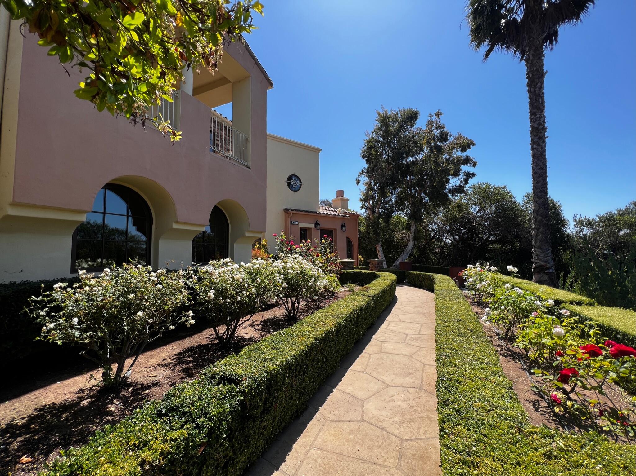 4698 Granada Way Santa Barbara, CA 93110 - Photo 6 of 34 IMG_4625