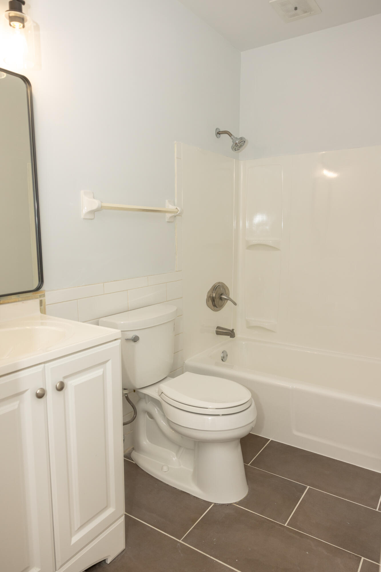 6716 Cascade Road Southeast, Unit 43 Grand Rapids, MI 49546 - Photo 14 of 23 80