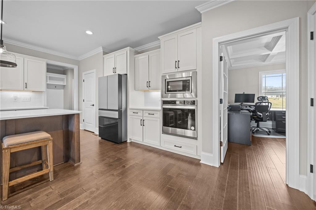 5513 Palermo Trail Oak Ridge, NC 27310 - Photo 16 of 50