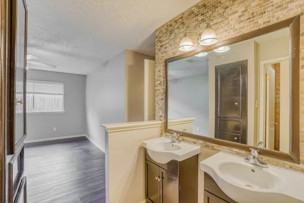 $1,975 | 20070 North Navaho Trail, Katy, TX 77449