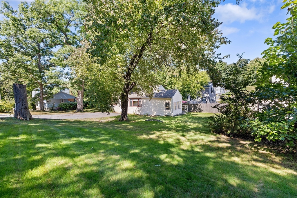 20 Carrington Avenue Dracut, MA 01826 - Photo 20 of 23