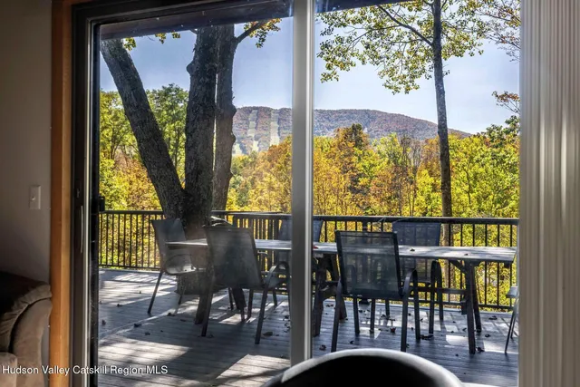 an outdoor view from a dining room