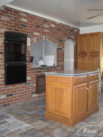 7755 Stow Road Fowlerville, MI 48836 - Photo 4 of 18 20226054-3.JPG