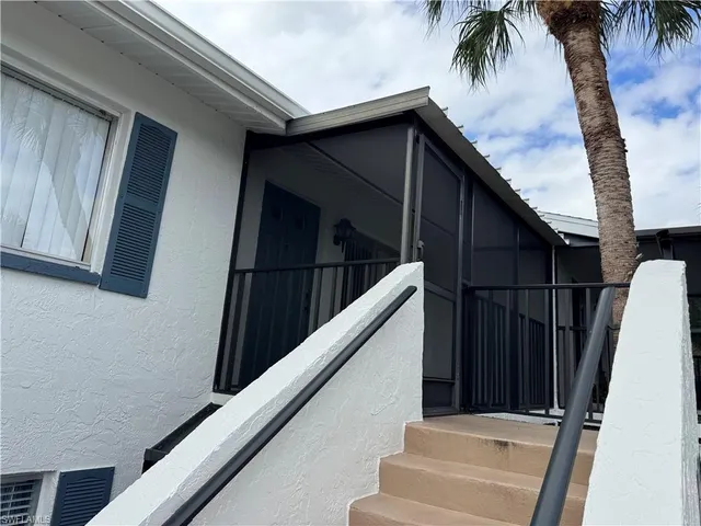 $1,700 | 4070 Looking Glass Lane, Unit 3106, Naples, FL 34112